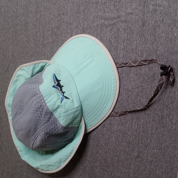 Patagonia Other - Patagonia Spoon Bill Sun Hat 5 Panel Turquoise Gray Fish Logo Fitz Roy